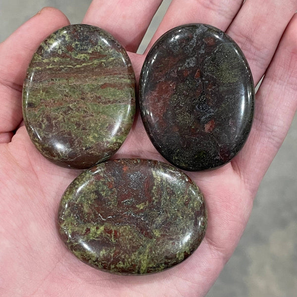 Gemstone Palm Stones 45mm