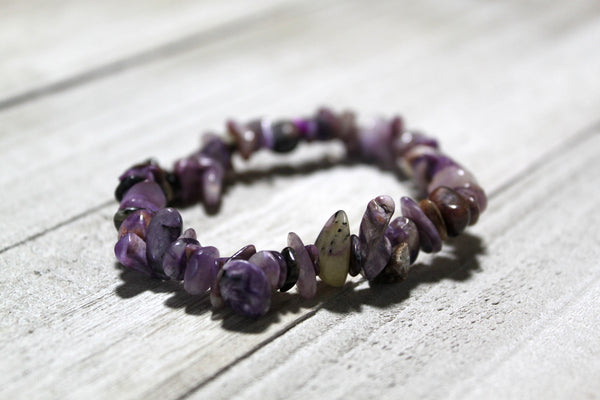 Charoite Chip Bracelet - Spiritual Guidance, Loneliness, Intuition, Determination, Crown Chakra