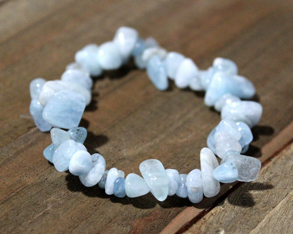 Aquamarine Chip Bracelet - Communication, Knowledge, Courage