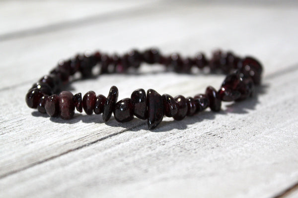 Garnet Chip Bracelet - Attract Love, Romance, Psychic Protection