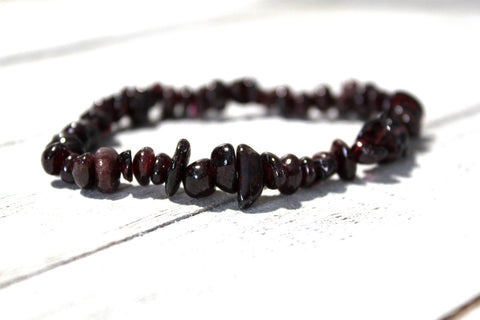 Garnet Chip Bracelet - Attract Love, Romance, Psychic Protection